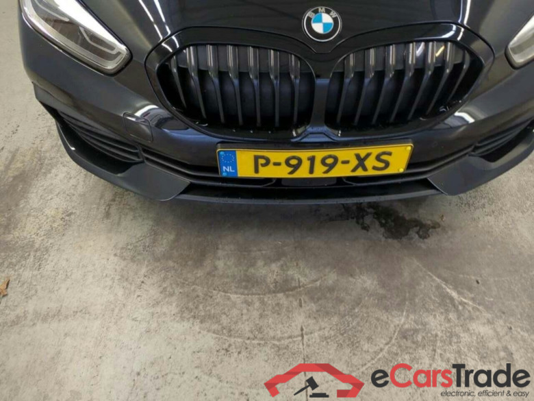 BMW 1-serie 118i Bns Edition #4