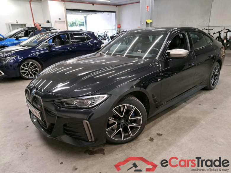 BMW I - BMW I4 M50 544PK With Vernasca Heated Seats & Comfort Access & BMW Drive Recorder & M Slights Shadow Line & Power Foldable Towing Hook & Parking Assistant Plus   * ELECTRIC *