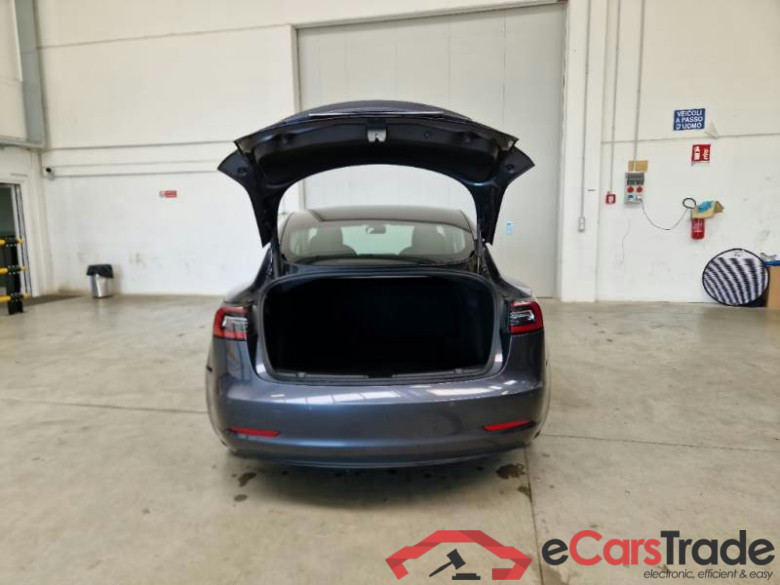 TESLA MODEL 3 / 2018 / 4P / BERLINA 50 KWH STANDARD PLUS RWD #5