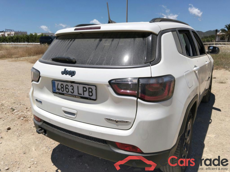 JEEP Compass / 2017 / 5P / todoterreno 1.3 PHEV 177kW (240CV) Trailhawk AT AWD #2
