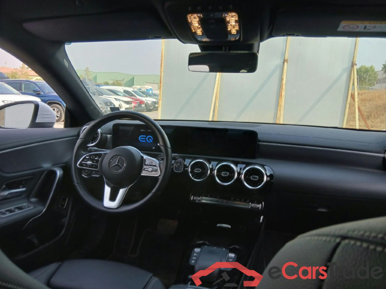 MERCEDES-BENZ CLA / 2019 / 4P / coupé CLA 250 e #3