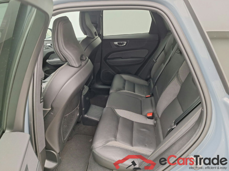 Volvo, XC60 FL'21 PHEV, Volvo XC60 T6 PHEV 4x4 Ultimate Dark Aut. 5d #4