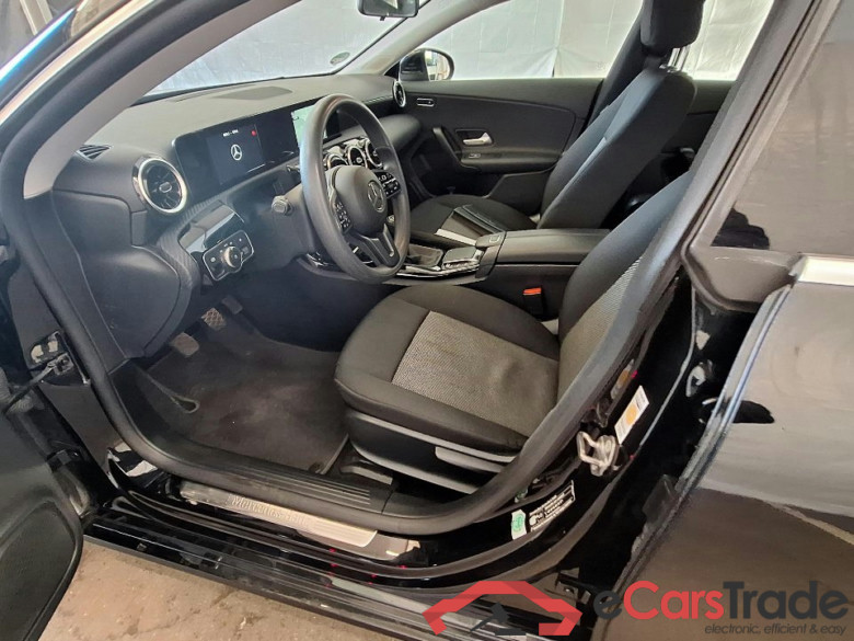 CLA -Klasse Shooting Brake CLA 200 d (118.612) 110KW MT6 E6d #4