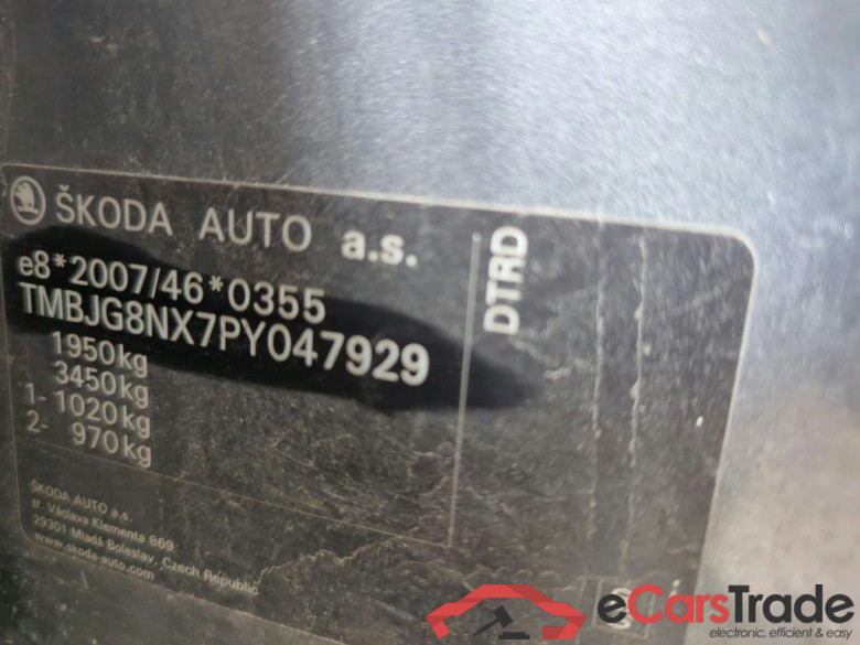 Octavia Combi Ambition 2.0 TDI 85KW MT6 E6d #4