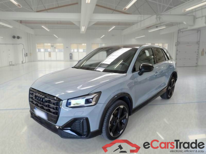 AUDI Q2 / 2020 / 5P / SUV 1.5 40 TFSI IDEN. BLACK QUATTRO S TRONIC #1