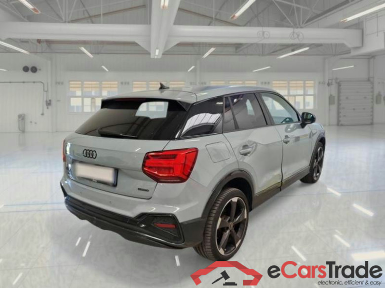 AUDI Q2 / 2020 / 5P / SUV 1.5 40 TFSI IDEN. BLACK QUATTRO S TRONIC #2