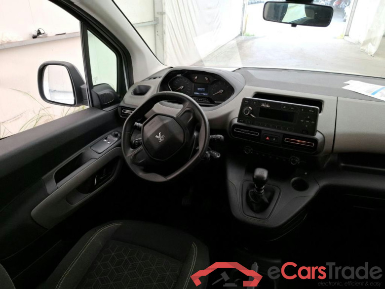 Rifter Active L1 1.2 PureTech 110 CV #5