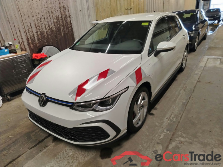 Golf VIII Lim. GTE eHybrid 1.4 180KW AT6 E6d #1
