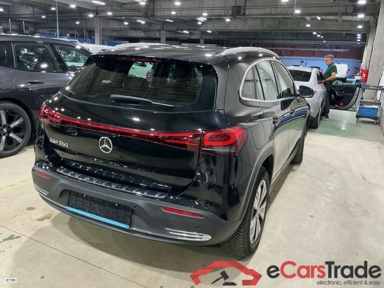 MERCEDES-BENZ EQA BEV 67KWH EQA 250 BUSINESS LINE #4