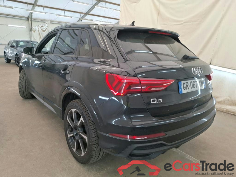 AUDI Q3 / 2018 / 5P / SUV 45 TFSI E 245 S TRONIC S LINE #2