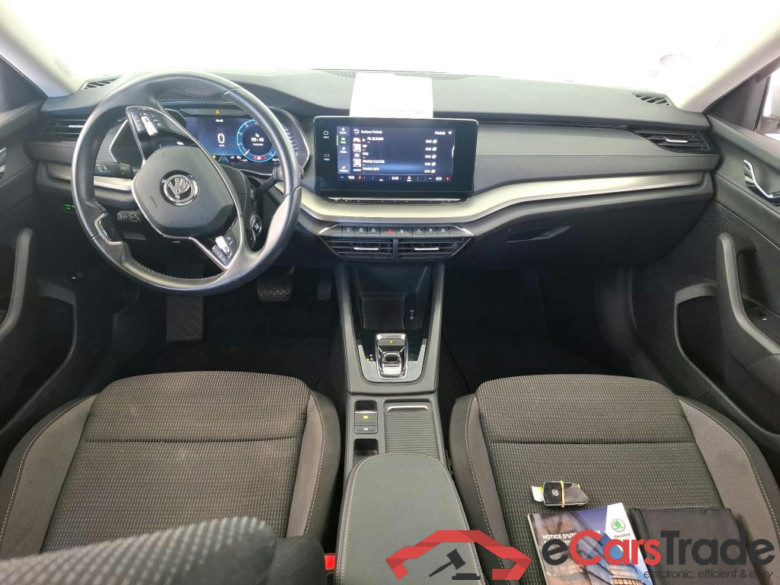 SKODA Octavia Combi / 2020 / 5P / Break 1.4 TSI PHEV iV 204 DSG6e Business #5