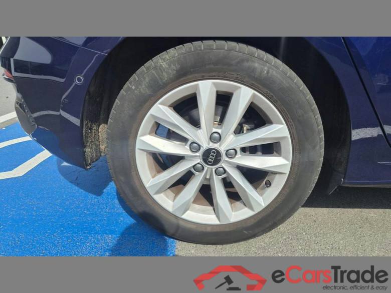 AUDI A3 Sportback 35 TFSI Attraction S tronic #5