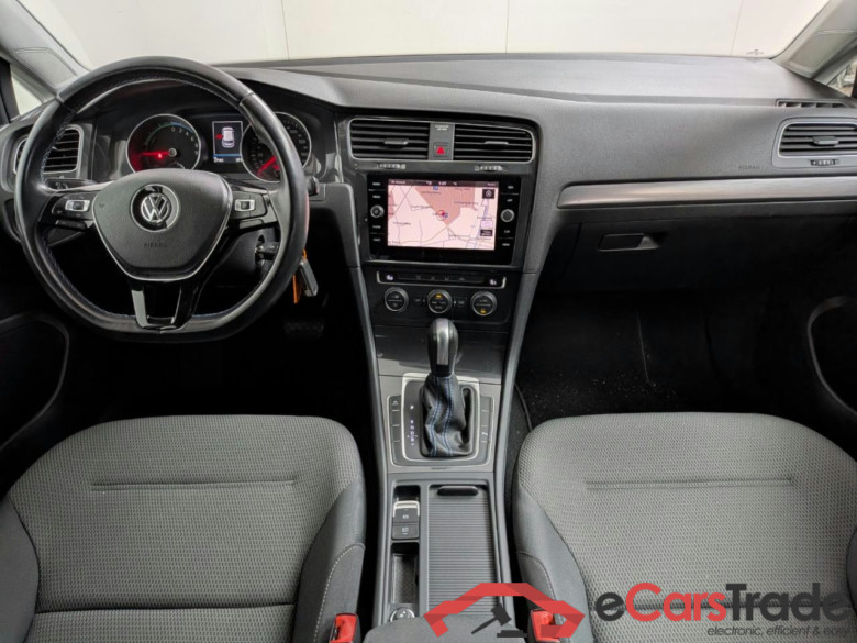 VOLKSWAGEN e-Golf E-DITION #5