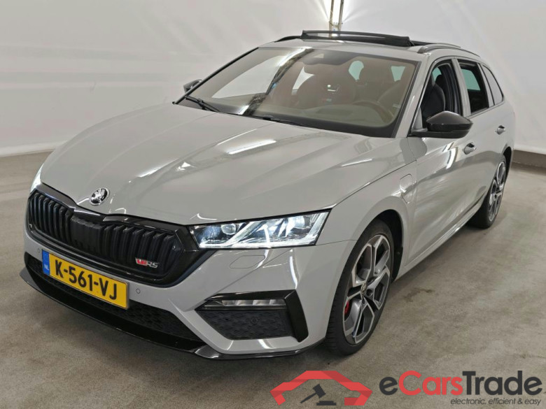 Skoda Octavia Combi 1.4 TSI iV PHEV DSG RS iV Business 5d + Pano