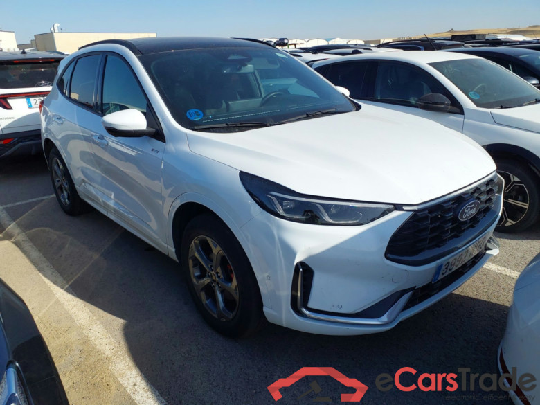 FORD Kuga 2.5 243CV AutomÃ¡tico   ST-LINE X(Panorama-Roof + Winterpack)
