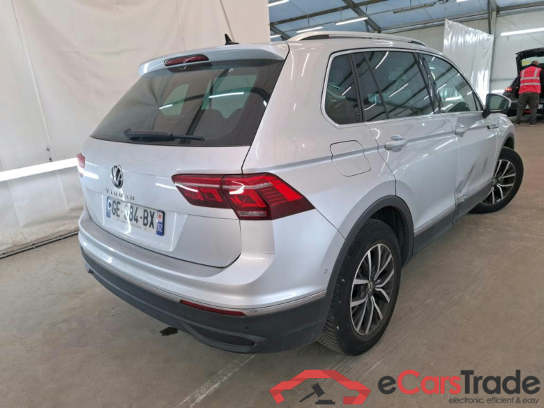 VOLKSWAGEN Tiguan / 2020 / 5P / SUV 1.5 TSI 150 DSG7 Life #3