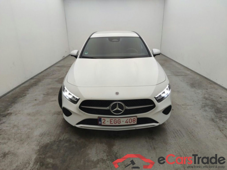 Mercedes-Benz A-Klasse A 180 Luxury Line 5d #5