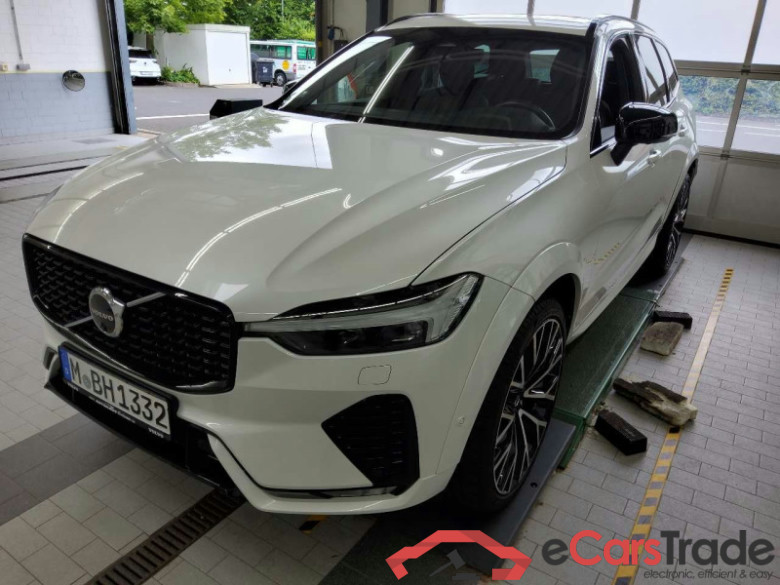 Volvo XC60 (03.2017->) DE - SUV5 B5 (Benzin) 2WD EU6d, R-Design Mild-Hybrid, (Facelift) 2021 - 2022