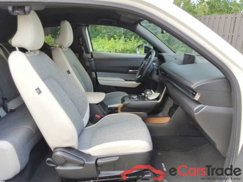 Mazda MX-30 (DR)(05.2020->) DE - SUV5 e-SKYACTIV, Advantage, 2022 - 2025 #5