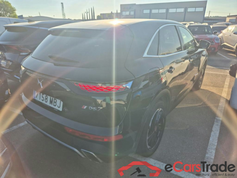 DS DS 7 Crossback / 2017 / 5P / todoterreno 1.6 E-Tense 225 PERFORMANCE LINE Auto #2