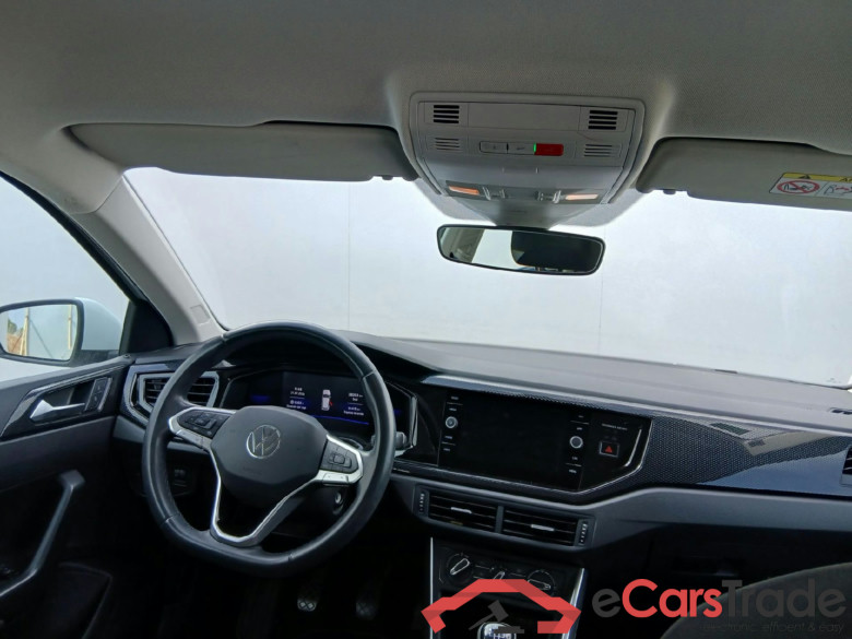 VOLKSWAGEN Polo / 2021 / 5P / berlina con portón Life 1.0 TSI 70kW (95CV) #3