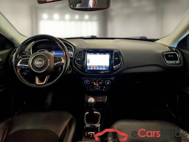 JEEP COMPASS / 2017 / 5P / SUV 1.6 MJET II 88KW LIMITED #3