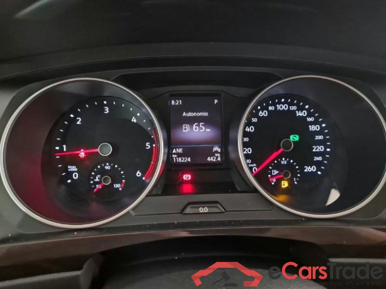 VOLKSWAGEN TIGUAN / 2016 / 5P / SUV 2.0 TDI SCR 110KW BUSINESS BMT DSG #4