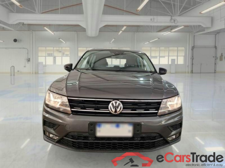VOLKSWAGEN TIGUAN / 2016 / 5P / SUV 2.0 TDI SCR 110KW BUSINESS BMT DSG #6