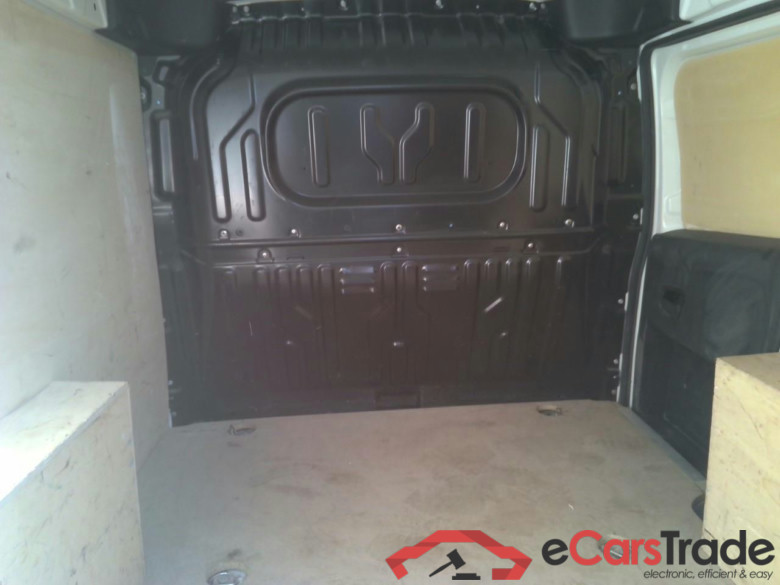 DOBLO CARGO 1.6MJT 105 BUSI #5