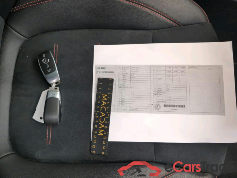 MERCEDES - MER CLA SHOOTING BRAKE 200 d 150PK DCT AMG Line With Driving Assistant Pack & Multibeam LED #4