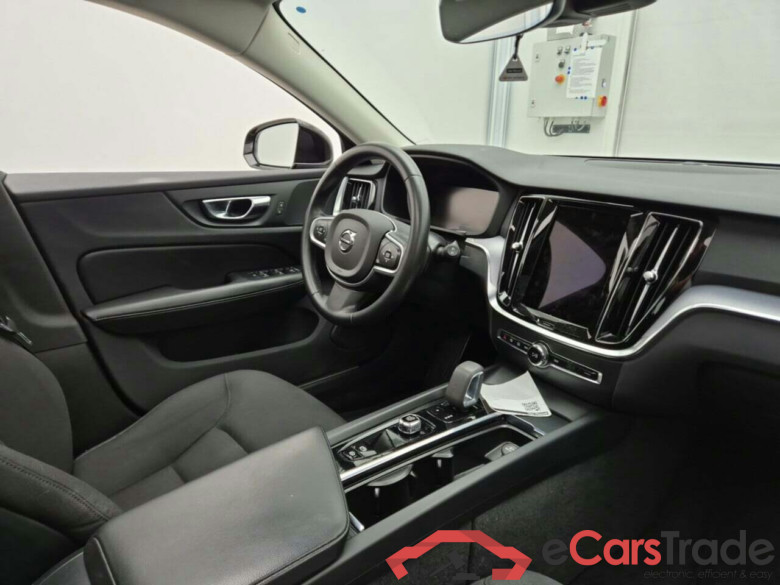 VOLVO V60 2.0 B3 MOMENTUM PRO GEARTRONIC #3