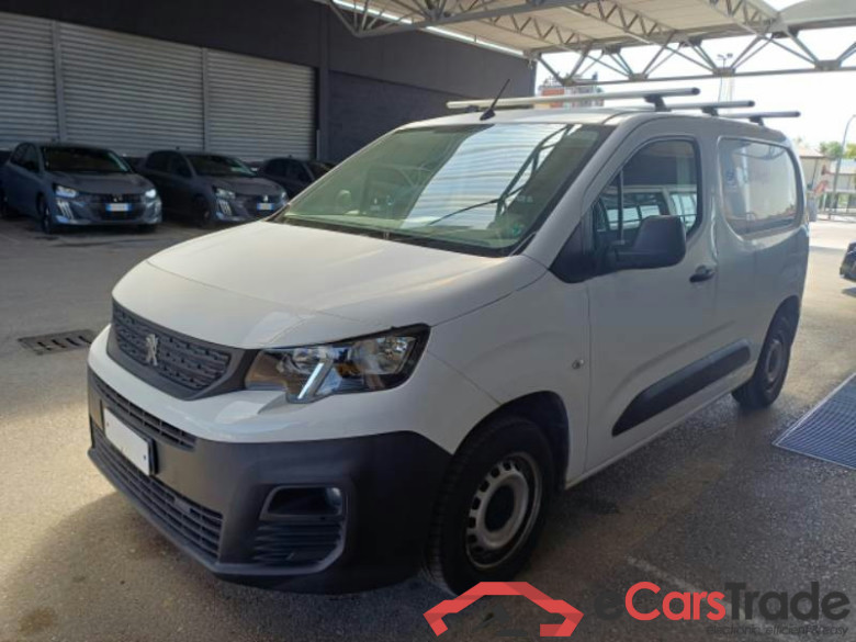 PEUGEOT PARTNER / 2018 / 4P / VETT. FURGONATA L1 BLUEHDI 100CV PREMIUM #1