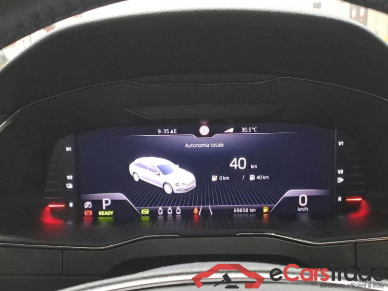 SKODA SUPERB WAGON / 2019 / 5P / STATION WAGON 1.4 TSI PLUG-IN HYBRYD STYLE DSG #4