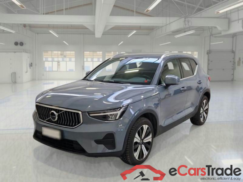 VOLVO XC40 / 2021 / 5P / SUV T5 RECHARGE PLUG-IN AUTO PLUS BRIGHT