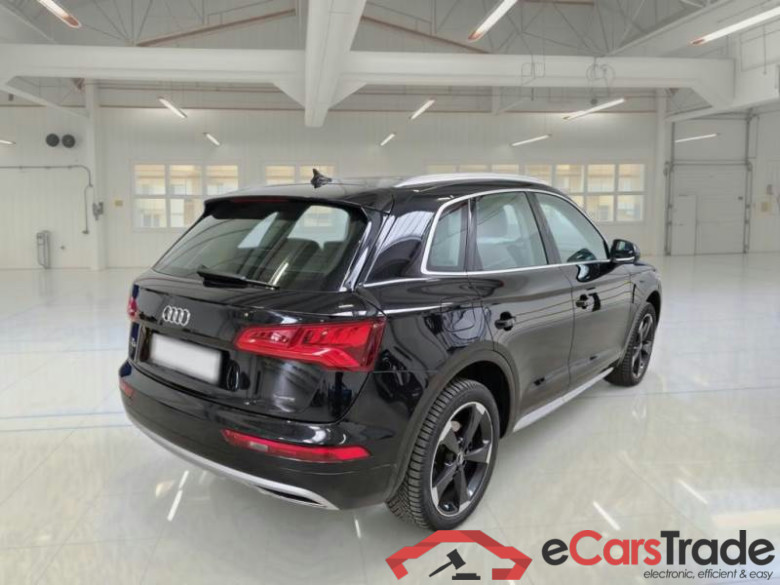 AUDI Q5 / 2016 / 5P / SUV 40 TDI BUSINESS SPORT QUATTRO S TRONIC #2