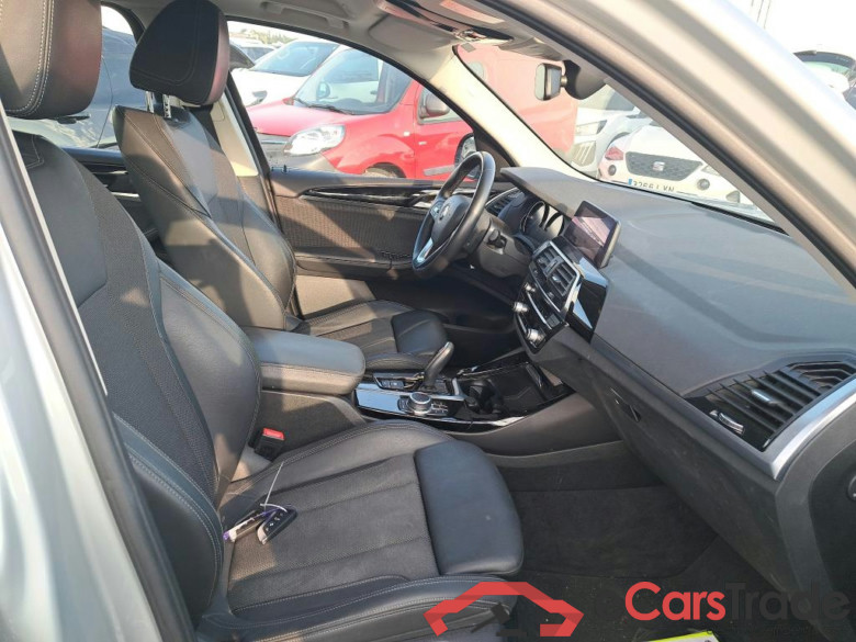 BMW X3 / 2017 / 5P / todoterreno sDrive18d #6