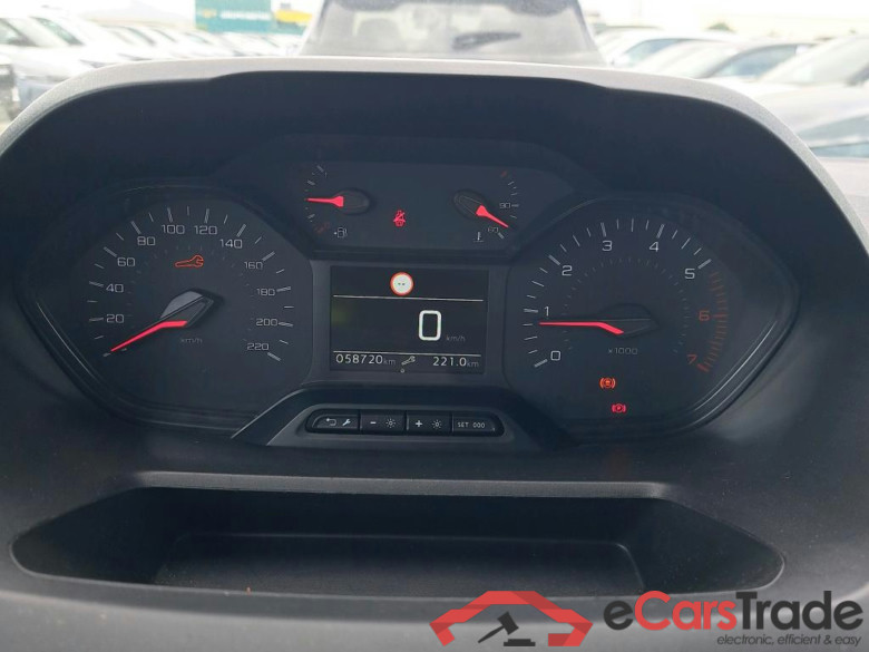 PEUGEOT Rifter / 2018 / 4P / combi Active Standard BlueHDi 73kW (IND) #4
