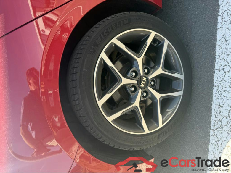 KIA Proceed - 2019 ProCeed 1.5 T-GDi GT-Line DCT ISG #6