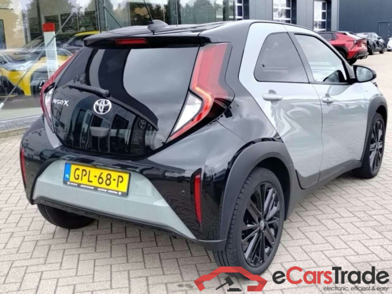 TOYOTA Aygo X 1.0 VVT-i S-CVT Premium #4