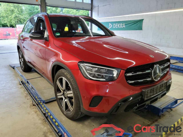 Mercedes-Benz GLC (BM 253)(06.2015->) DE - SUV5 GLC 200 EU6d, 4Matic, (Facelift) 2020 - 2022 #2