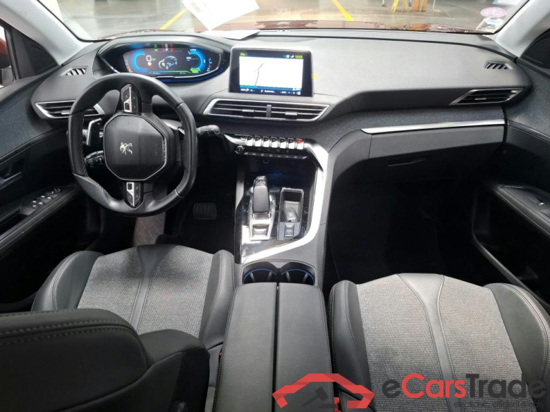 PEUGEOT 3008 / 2016 / 5P / SUV Hybrid 225 e-EAT8 ALLURE BUSINESS #5
