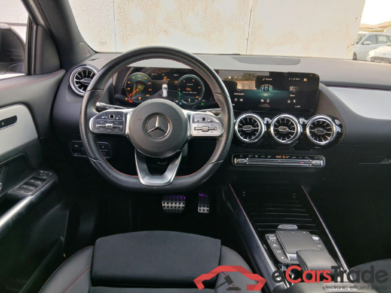 MERCEDES-BENZ GLA / 2020 / 5P / todoterreno GLA 200 #3