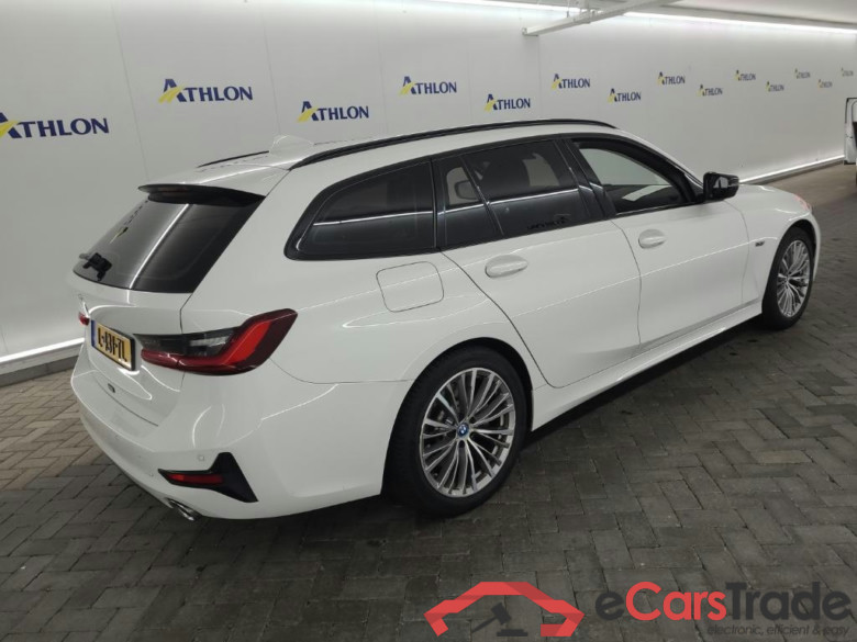 BMW 3-serie Touring 320e Business Edition Plus 5D 150kW #3