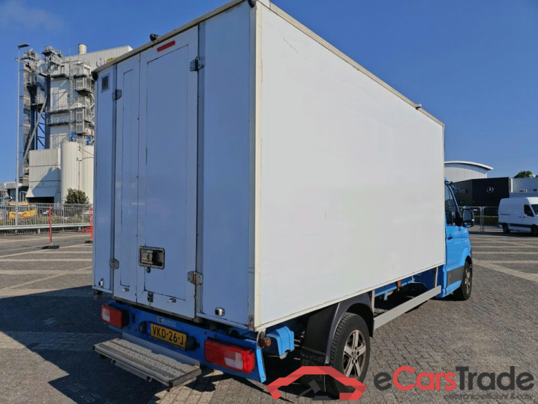 Volkswagen Crafter 35 2.0TDI 75kW L4 FWD Gesloten Laadbak #2