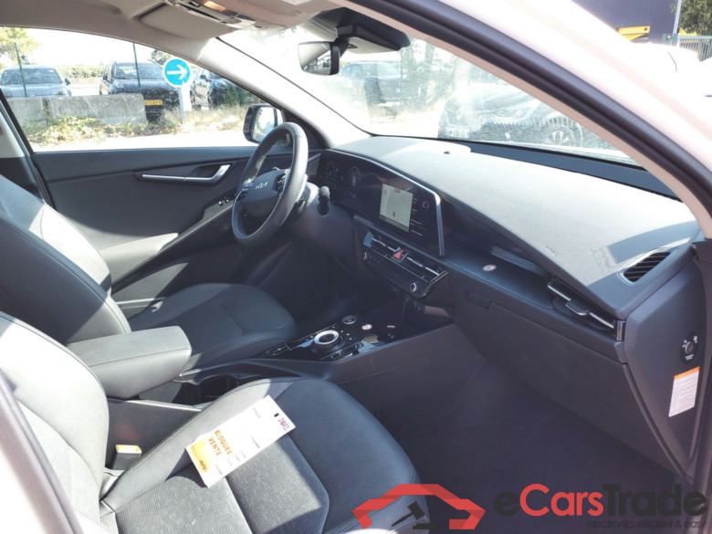KIA Niro  KIA Niro  EV PREMIUM PACK 150 kw WHISE PLUS #5