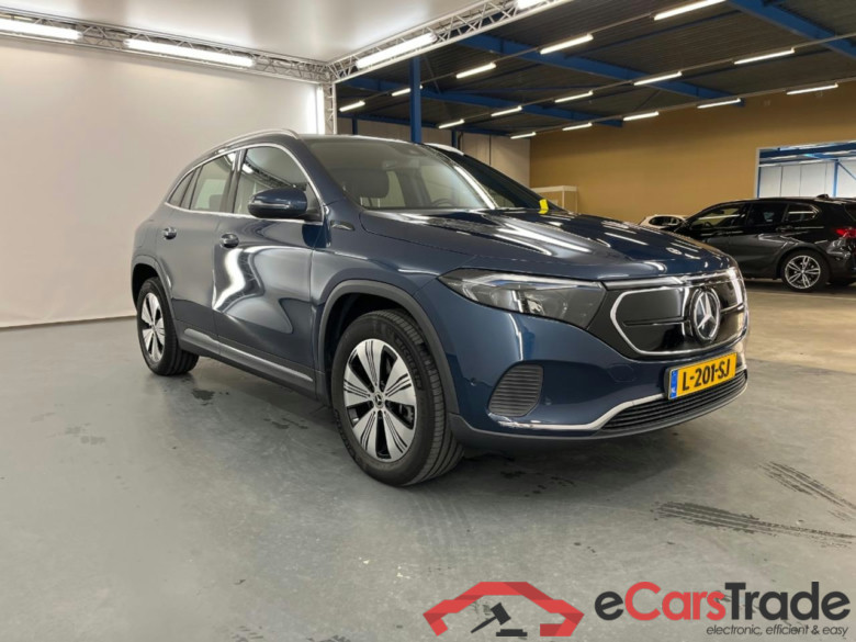 MERCEDES-BENZ EQA 250 Business Solution Luxury 67 kWh #2