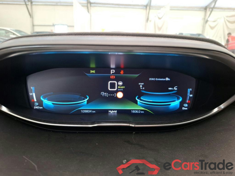PEUGEOT 3008 / 2016 / 5P / SUV Hybrid 225 e-EAT8 GT #6