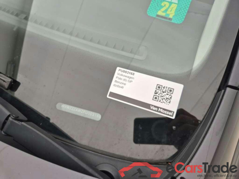VOLKSWAGEN POLO 1.0 TSI Life Bns #4