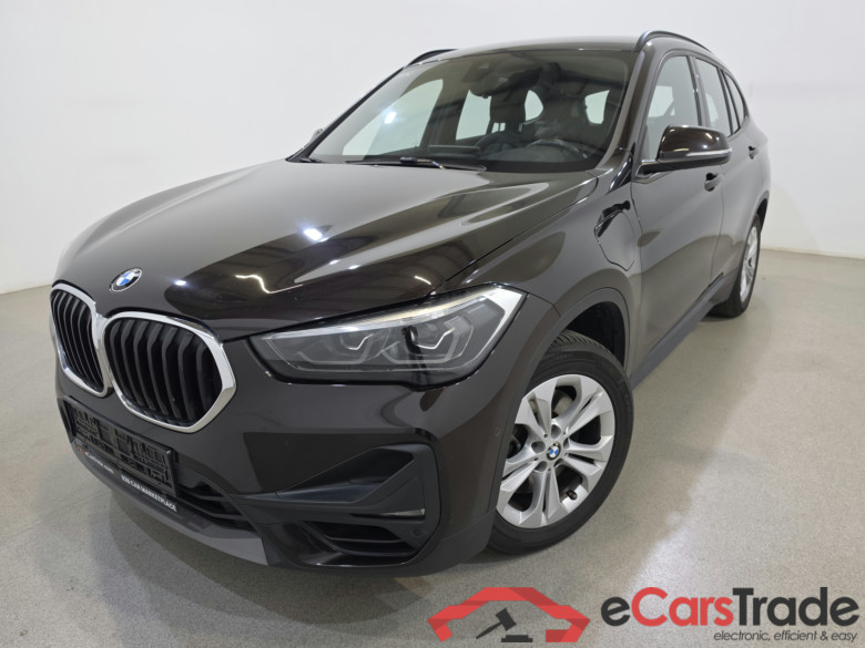 BMW X1 xDrive25e Plug-In Hybrid Aut. LED Head-Up Navi-Pro Leather KeylessGo Camera Klima PDC ...