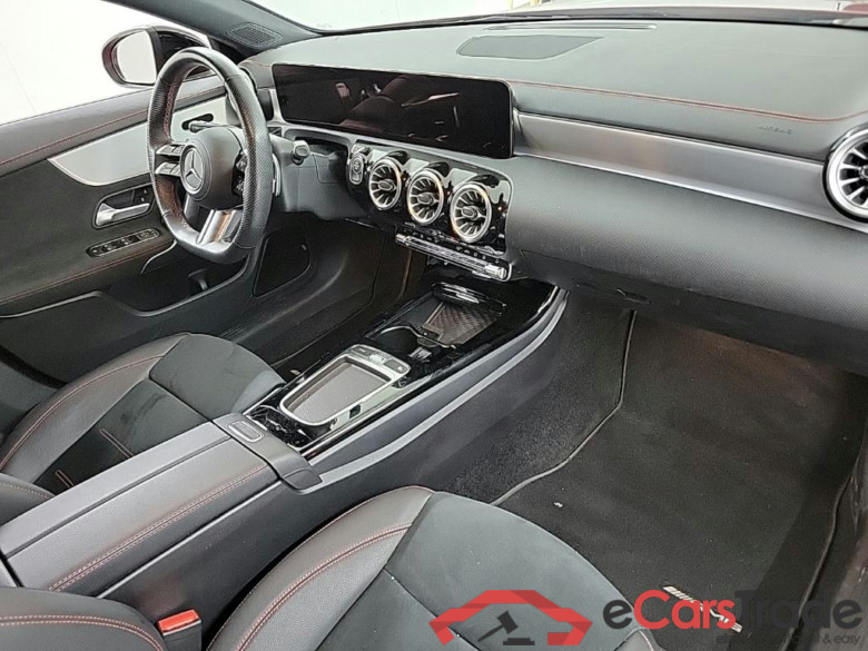 MERCEDES-BENZ CLA Shooting Brake CLA 250 e DCT AMG Line 5D 160kW #6